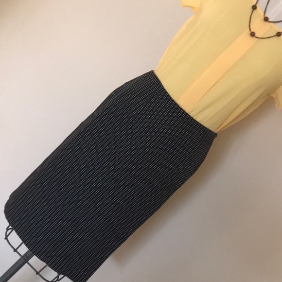 2 LOFT Skirts - Picture 2 of 12